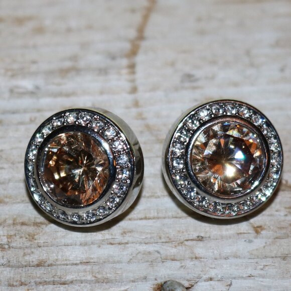 Designer Like DY Round Black Stone w Crystals Stud Earrings NEW! - Picture 3 of 4